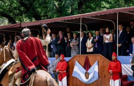 El Gobernador Passalacqua participó del acto por el 211° aniversario de la Batalla de Salta imagen-8