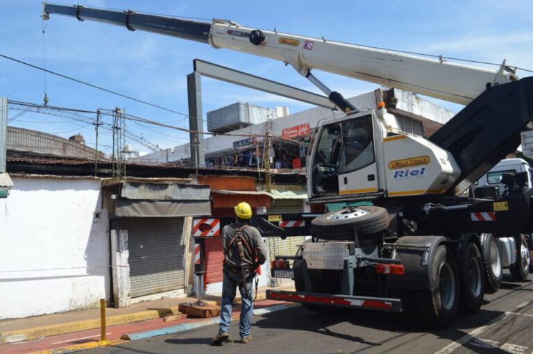 Intensifican las tareas de remodelación del Mercado Modelo "La Placita" imagen-27