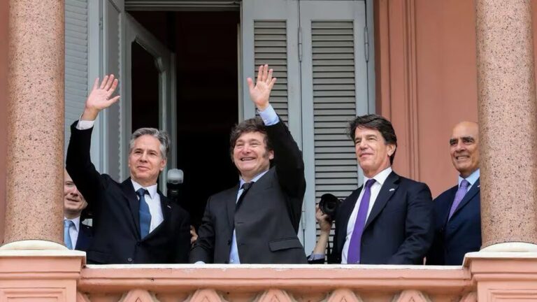 La búsqueda constante del escándalo imagen-3