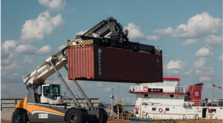 Nuevo aserradero proyecta su primera exportación de 60 contenedores desde el puerto de Posadas imagen-8