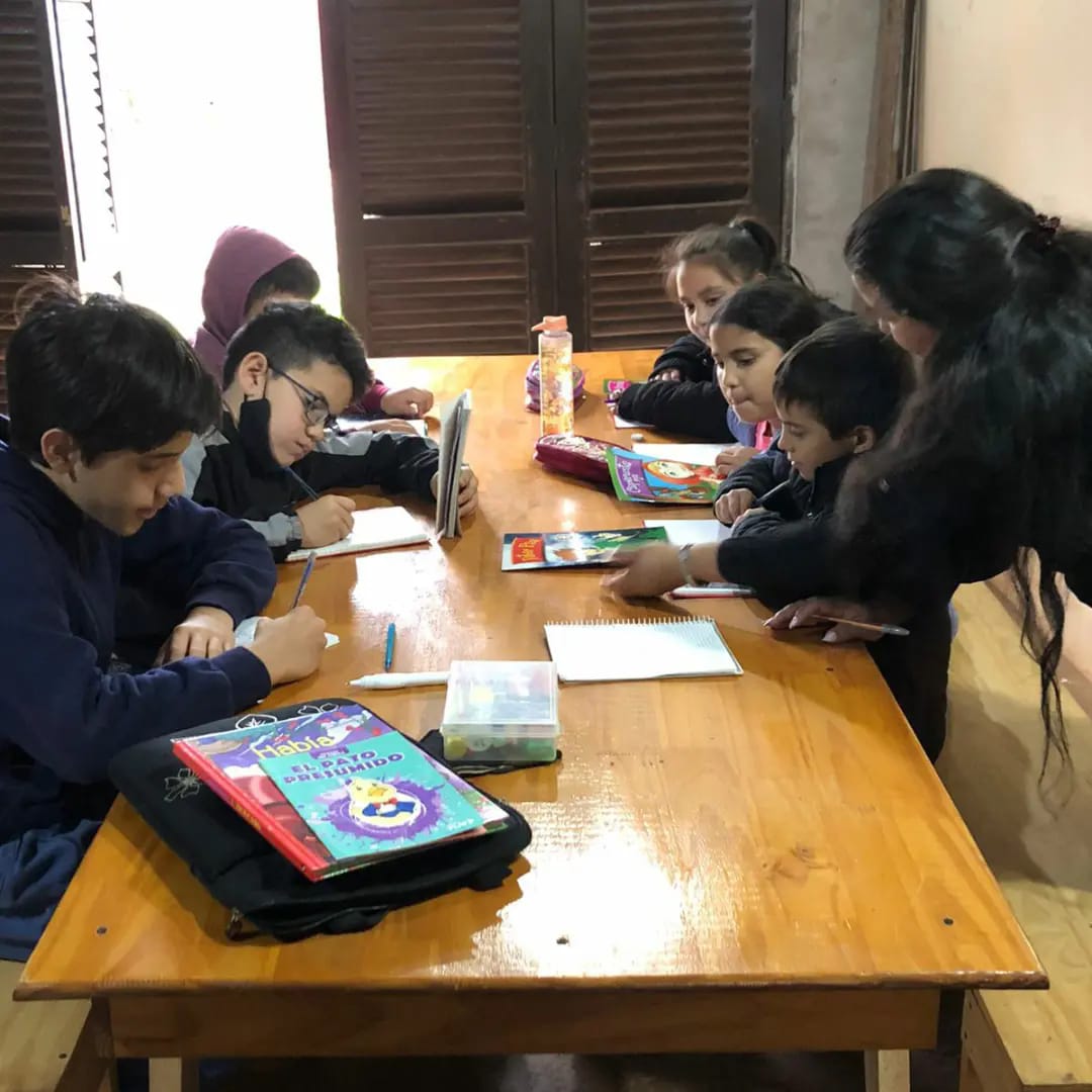 Asociación lanzó convocatoria para voluntarios del Programa de Alfabetización y Apoyo Escolar 2024 imagen-2