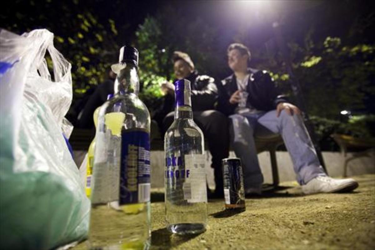 Advierten a los padres sobre el consumo episódico de alcohol excesivo en las reuniones del UPD imagen-14