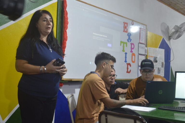 Instituto Superior Espíritu Santo destaca su propuesta educativa, "tenemos cinco tecnicaturas y diferentes cursos que garantizan el éxito profesional" imagen-44