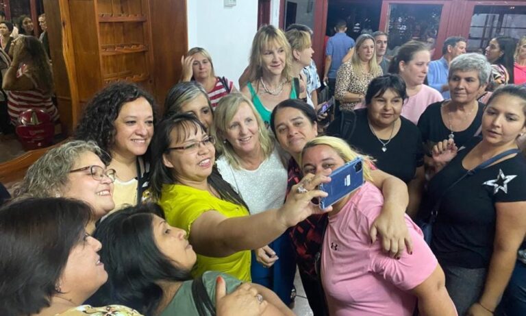 El Parlamento de la Mujer llega a Apóstoles bajo el lema “Misioneras reinventándose hacia el futuro” imagen-21