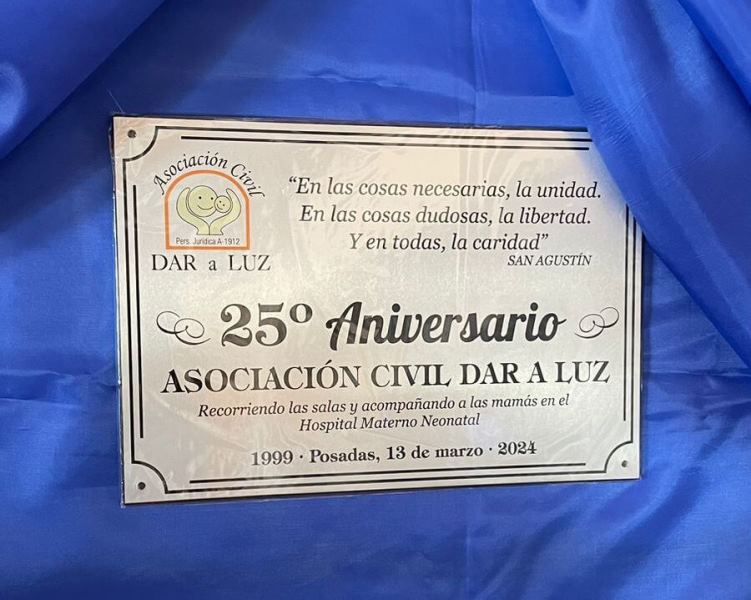 El Hospital Materno Neonatal homenajeó a las voluntarias de la ONGs “Dar a Luz” por sus bodas de plata imagen-4