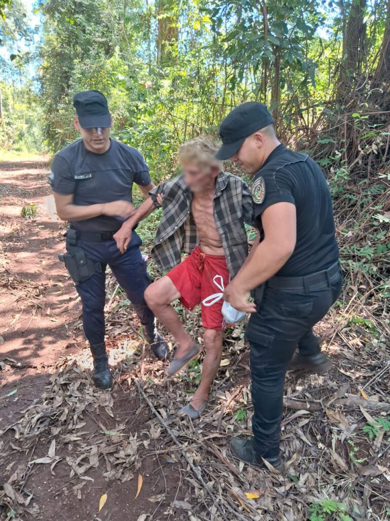 Jardín América: Policías ubicaron y asistieron a un adulto mayor que llevaba perdido más de 72 horas imagen-7