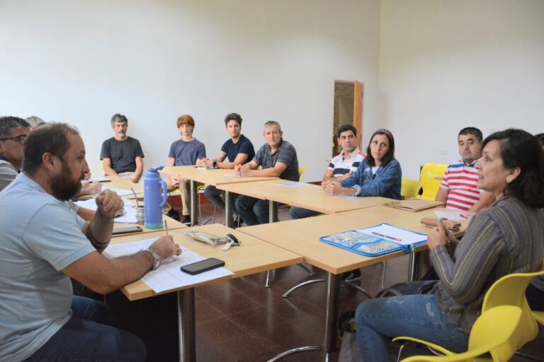 Arrancaron las entrevistas de la Escuela de Negocios: “la gran mayoría de los proyectos de negocios han sido presentado por vecinos que tienen menos de 30 años” imagen-3