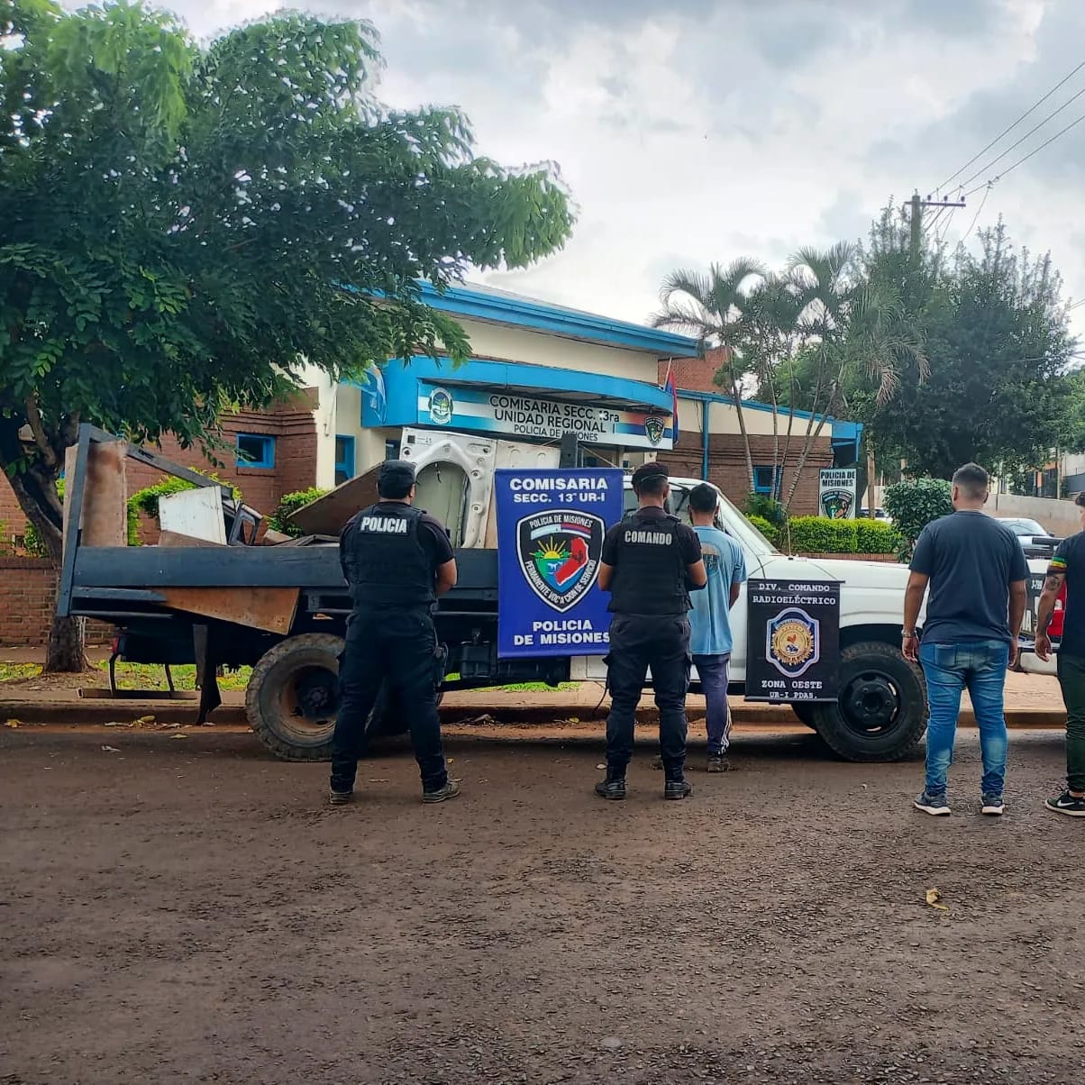 La Policía desmanteló una chatarrería que funcionaba como aguantadero de objetos robados imagen-6