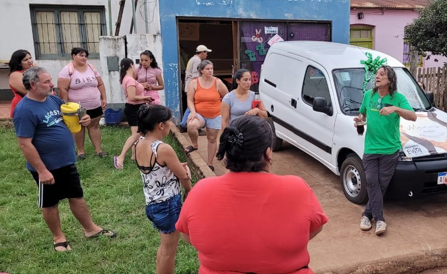 Azara: Cooperativa "Manos Productivas" recibió vehículo para fortalecer la producción de alimentos imagen-4