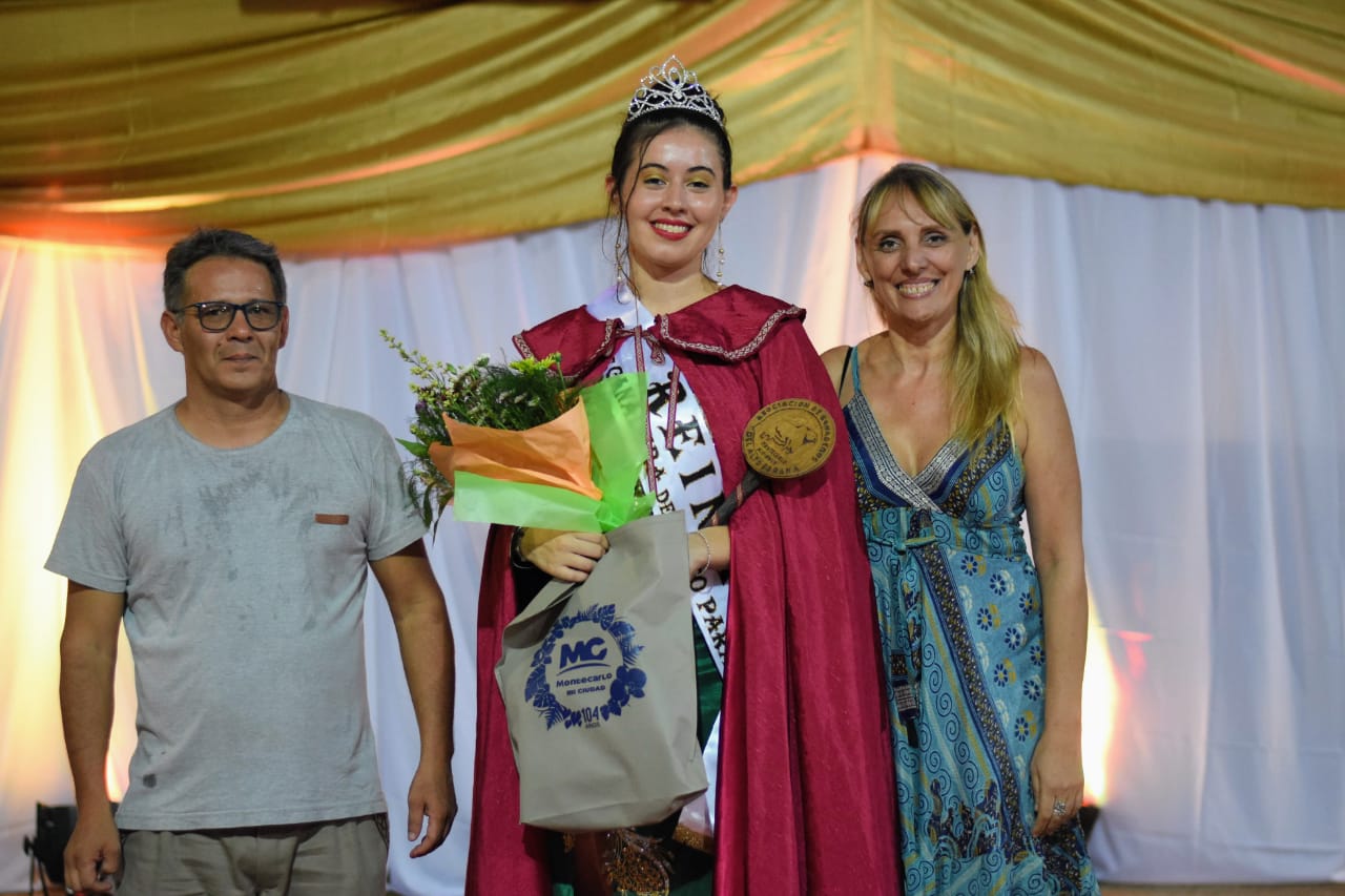 La 25ta edición de la Fiesta Provincial del Ternero en Montecarlo coronó a sus reinas imagen-8