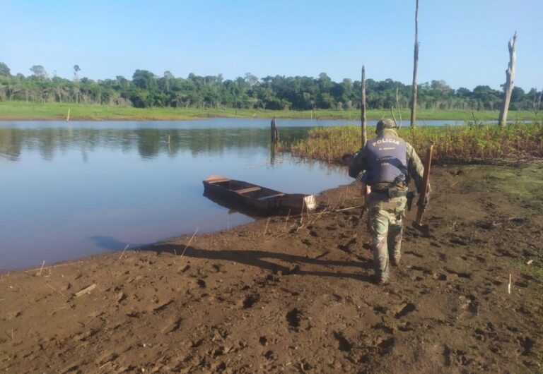 Nuevo operativo conjunto en el lago Urugua-í para desalentar el accionar de pescadores furtivos imagen-11