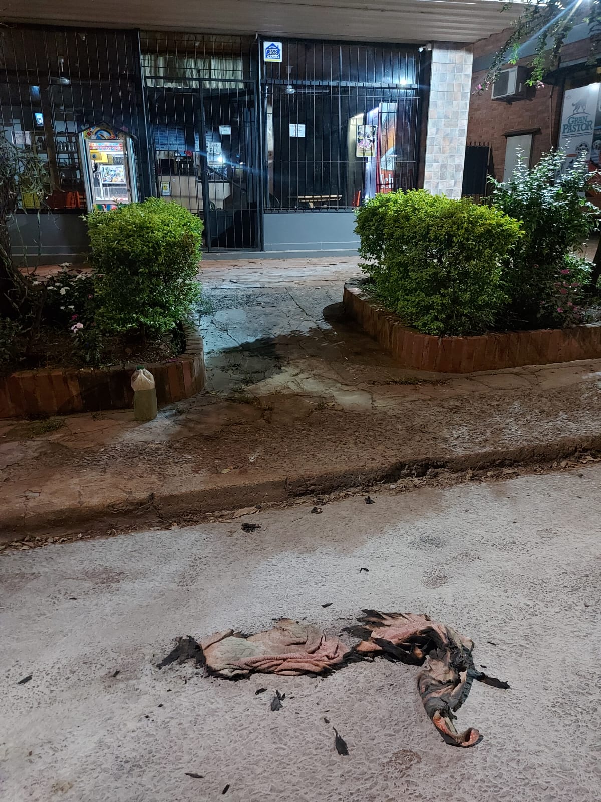 Montecarlo: un hombre se roció con combustible y luego se prendió fuego, murió en el Hospital imagen-2