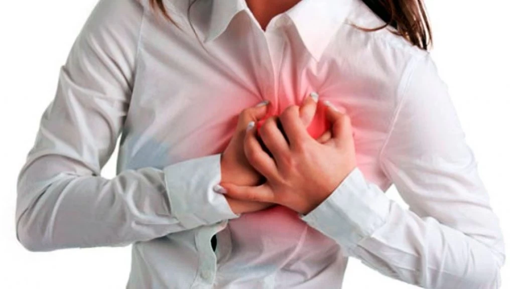 Cardióloga señala que las mujeres son más propensas a padecer enfermedades cardiovasculares, "tiene que ver con las hormonas y el historial familiar" imagen-3