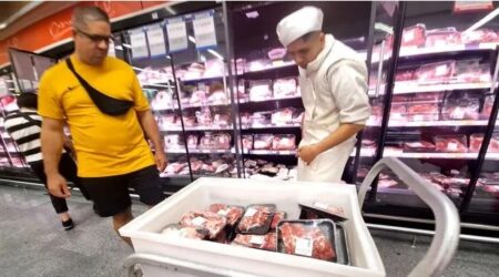 Para Milei, las promociones de supermercados impiden captar la real caída de la inflación imagen-5