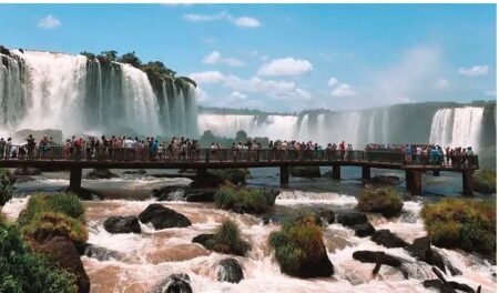 “Programa Argentina Emerge”: el Gobierno nacional anunció que habrá descuentos en pasajes y hoteles para incentivar el turismo en temporada baja imagen-32