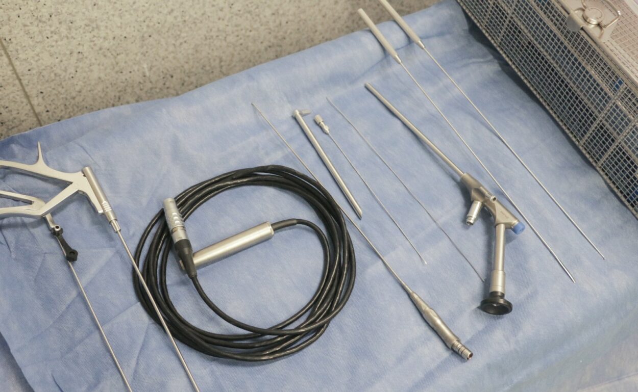 Misiones realiza en el Hospital Escuela cirugía endoscópica innovadora de columna, única en el NEA imagen-6