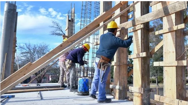 La construcción se derrumbó 21,7% en enero, la peor caída desde la pandemia imagen-8