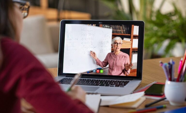 La Universidad Gastón Dachary destaca los beneficios de su programa de educación a distancia por la flexibilidad horaria y excelencia académica imagen-15