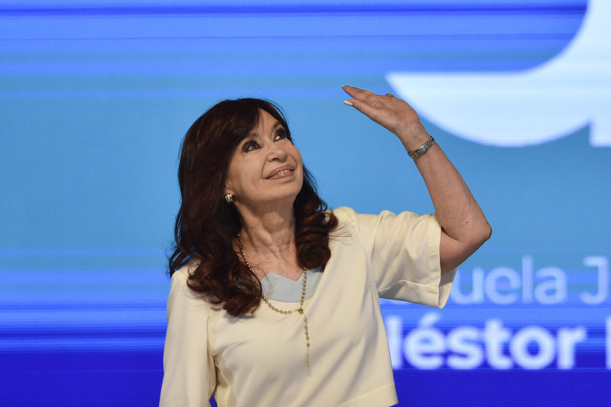 Cristina Kirchner reaparece en público este sábado en un acto en Quilmes imagen-59