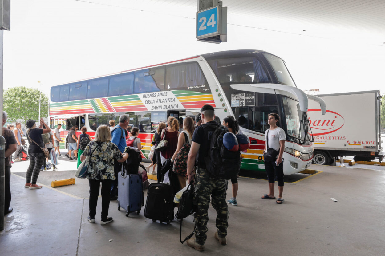 Los datos de los pasajeros que dejó el fin de semana largo en cada modo de transporte imagen-2