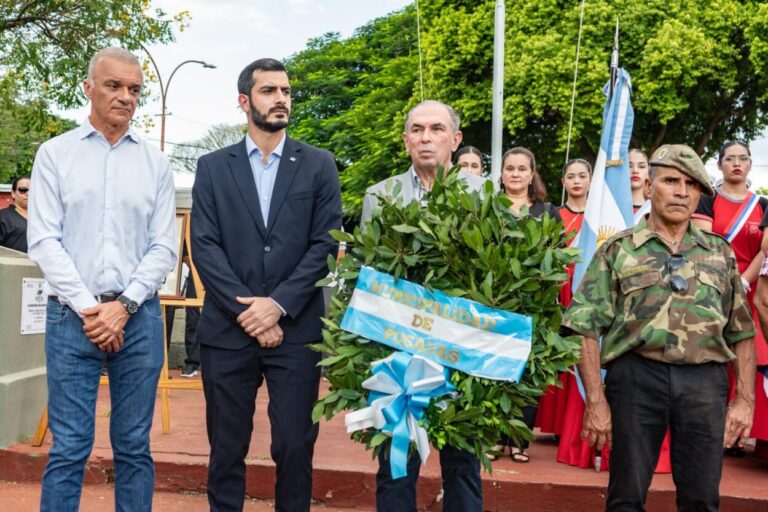 Posadas honró a los Veteranos y Caídos en la Guerra de Malvinas imagen-10