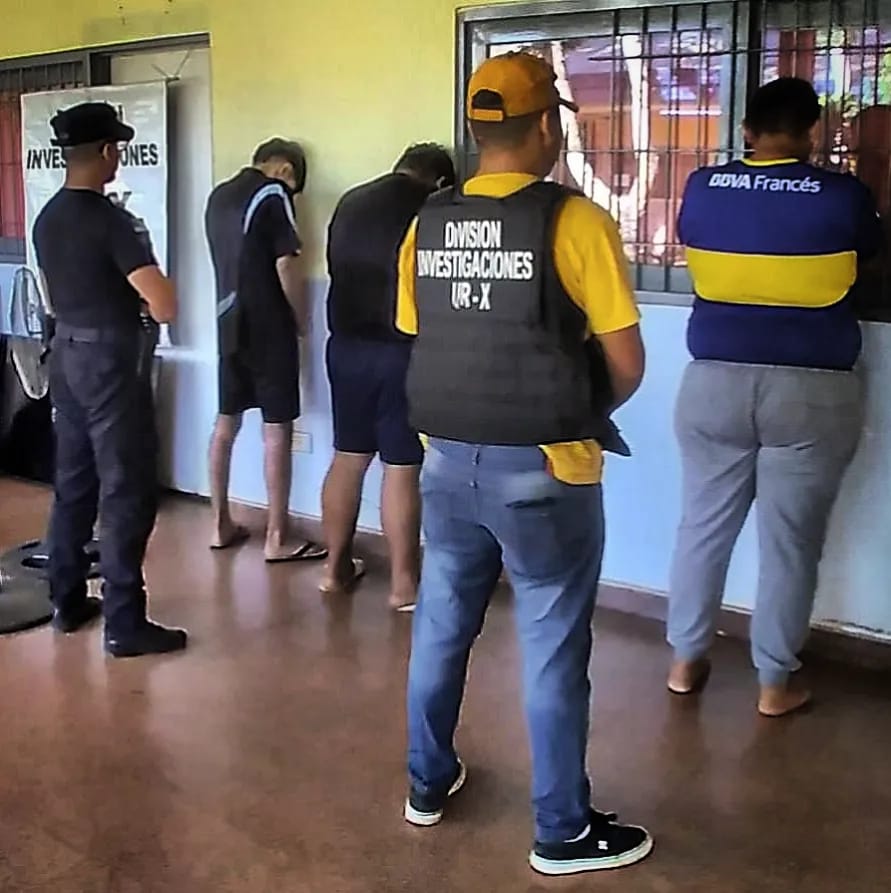 Diez detenidos tras 12 allanamientos en la Operación Abril imagen-8