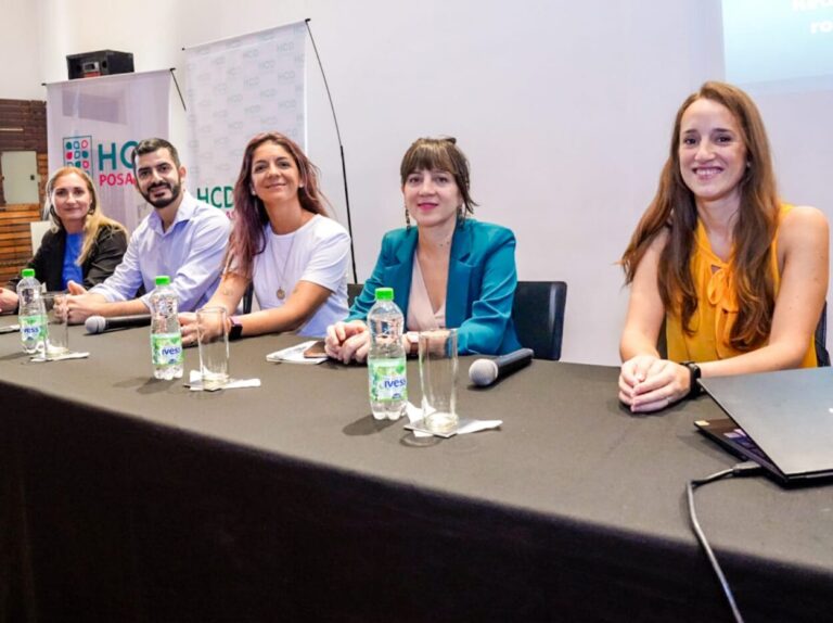 Parlamento de la Mujer: capacitaron en economía y redes sociales imagen-48