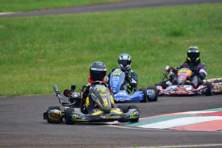 Karting: en Posadas comienxa el campeonato misionero imagen-21