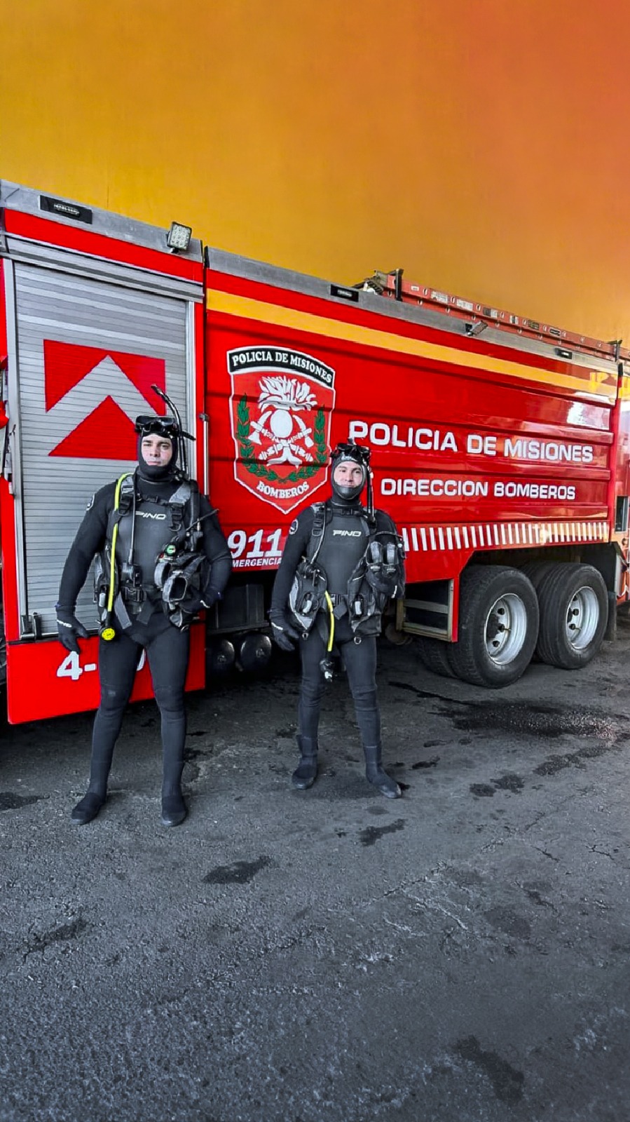 La Policía de Misiones cuenta con nuevos equipamientos de buceos para tareas de rescates en la provincia imagen-12