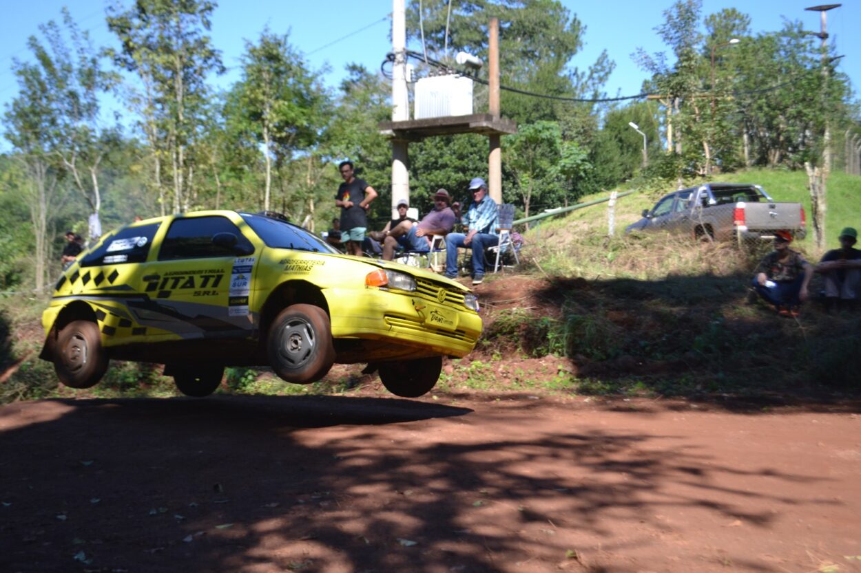Automovilismo: la dupla Víctor Romagnoli-Fabio Bloch se llevó la primera etapa del Rally de Eldorado imagen-9