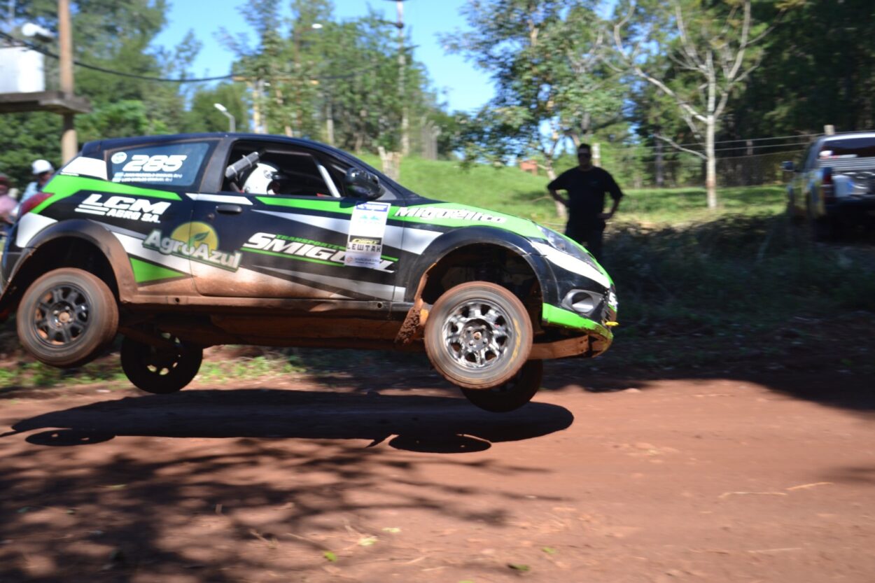 Automovilismo: la dupla Víctor Romagnoli-Fabio Bloch se llevó la primera etapa del Rally de Eldorado imagen-13