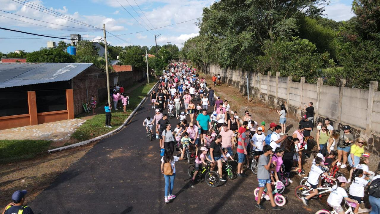 Solidaridad misionera: la bicicleteada del Roque González unió a miles de personas en una tarde inolvidable imagen-2