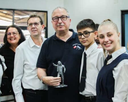 San Vicente: Passalacqua acompañó la inauguración  de la primera Escuela de Robótica e Inglés pública de gestión privada imagen-2