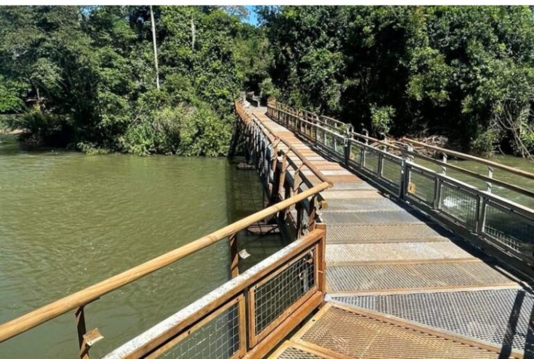 Avance en las obras de reconstrucción de las pasarelas que conducen a Garganta del Diablo imagen-24