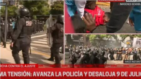 Tensión en la 9 de Julio: la policía reprimió una marcha de organizaciones sociales y detuvo a 12 manifestantes imagen-9