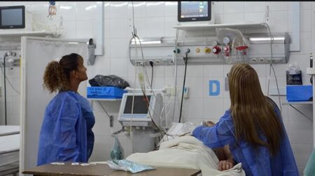 Corrientes: qué dice el proyecto de ley para cobrar la atención médica a extranjeros imagen-5