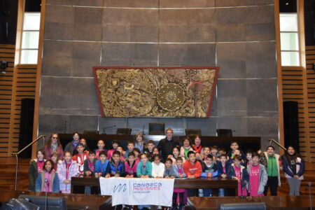 Experiencia educativa y cultural: Estudiantes de Capioví conocieron la Legislatura misionera imagen-16