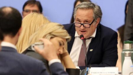 Por el escándalo de los alimentos almacenados, echaron al Secretario de Niñez y Familia imagen-4