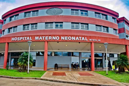 El Hospital Materno Neonatal se posiciona como líder nacional en cuidado obstétrico imagen-40