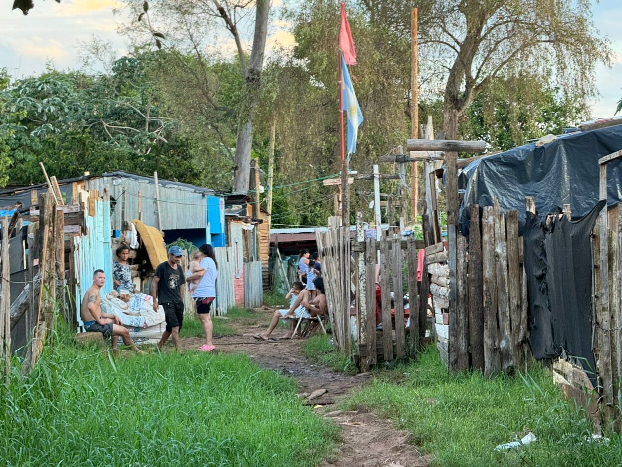 Por ajuste de Nación, unas 46 familias de El Mangal quedaron sin posibilidad de acceder a "una vivienda digna" y servicios básicos, señalan imagen-48