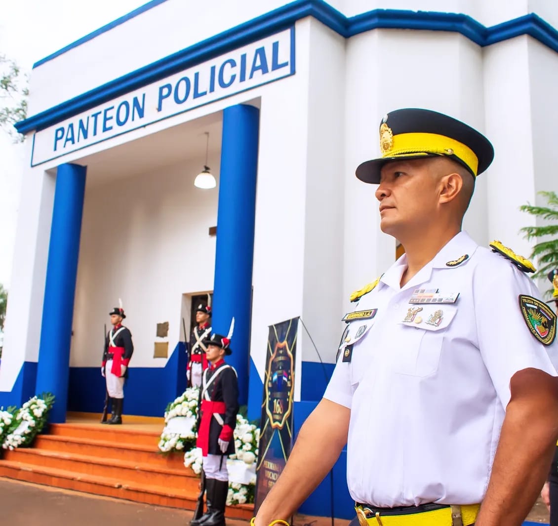 Cambio de Guardia de la Milicia Patriótica y recordatorio en La Piedad, por el 168vo aniversario de la Policía de Misiones imagen-12