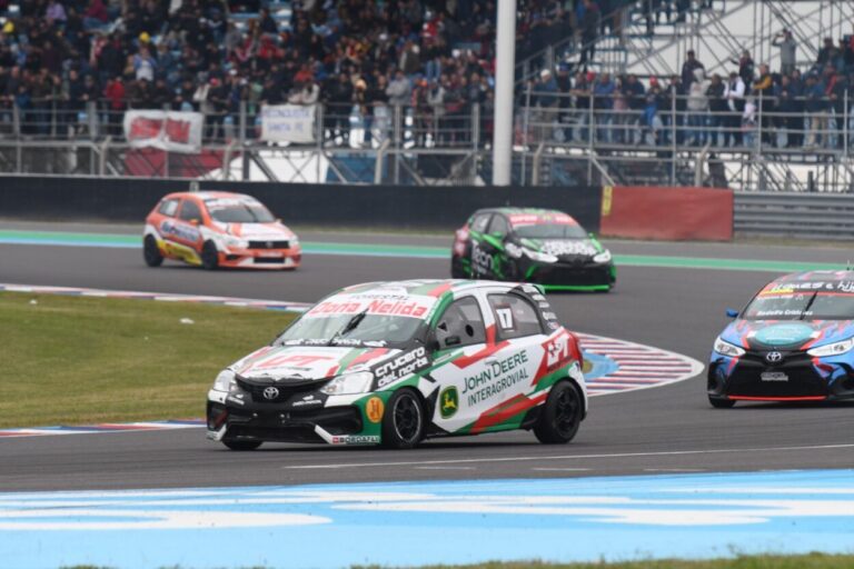 Automovilismo: Pastori pudo avanzar y fue 12mo en la final del TN en Termas de Río Hondo imagen-40