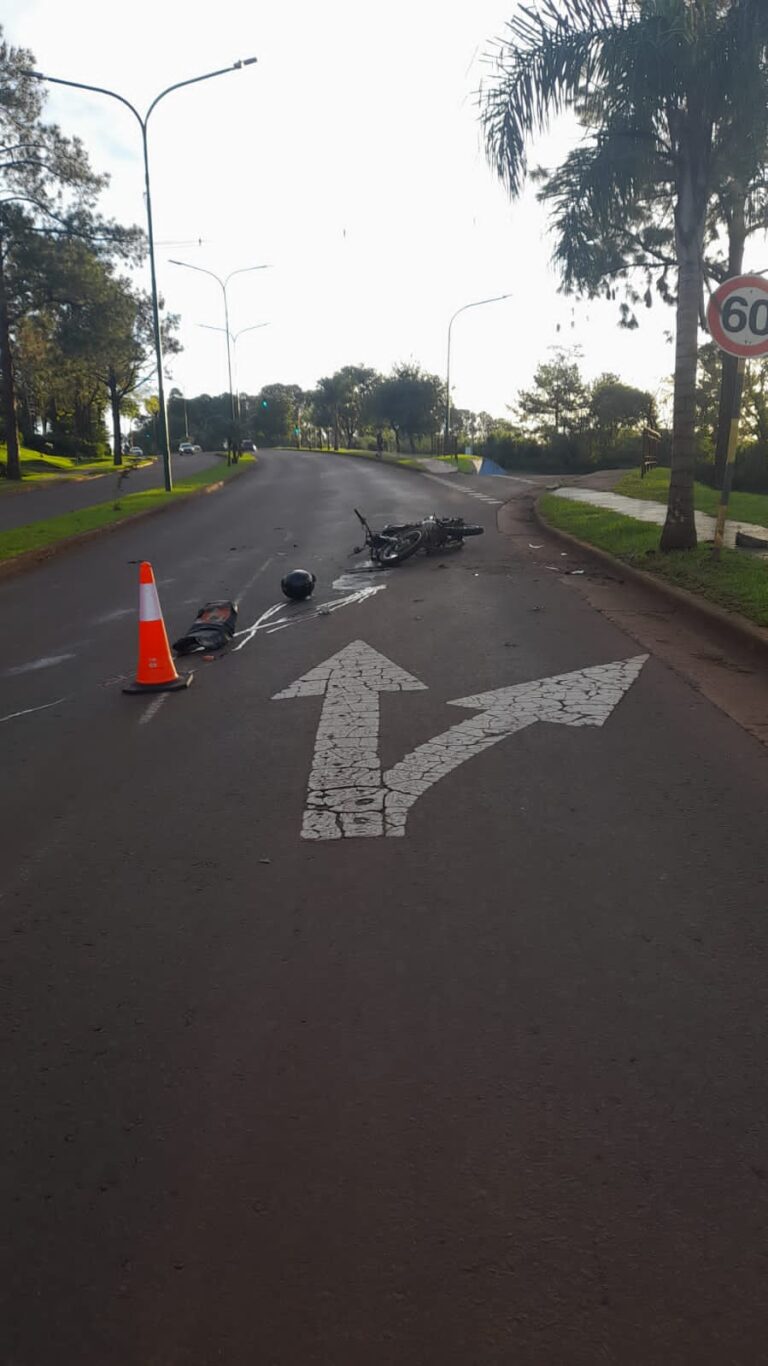 Un motociclista perdió la vida tras despistar en Oberá imagen-13