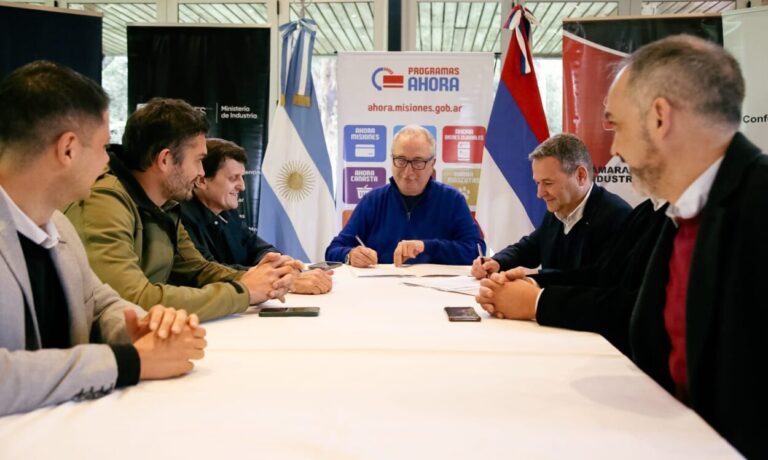 Passalacqua encabezó la presentación de nuevas líneas de financiamiento productivo para pymes misioneras imagen-40