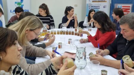 Amplia participación del Inti durante la Semana de la Miel en todo el país Amplia participación del Inti durante la Semana de la Miel en todo el país imagen-3