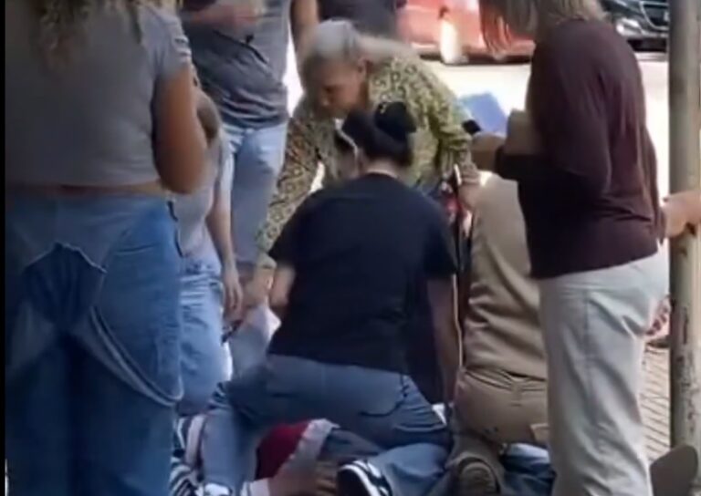 En el microcentro y en Itaembé Guazú los vecinos debieron defenderse de ladrones ante ausencia policial imagen-19