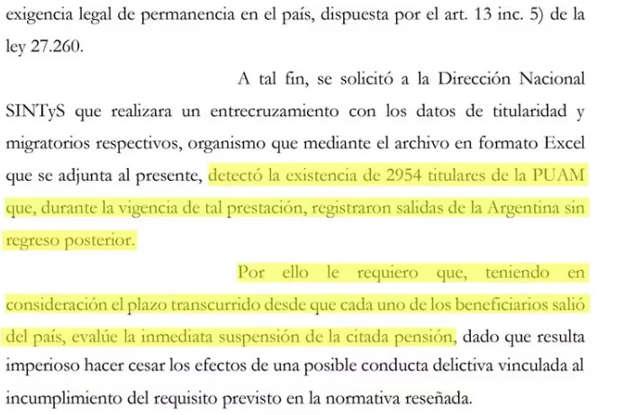 Fiscal pide la baja de 3.000 pensiones de beneficiarios que no viven en el país: le cuestan al Estado $5.842.000.000 imagen-4