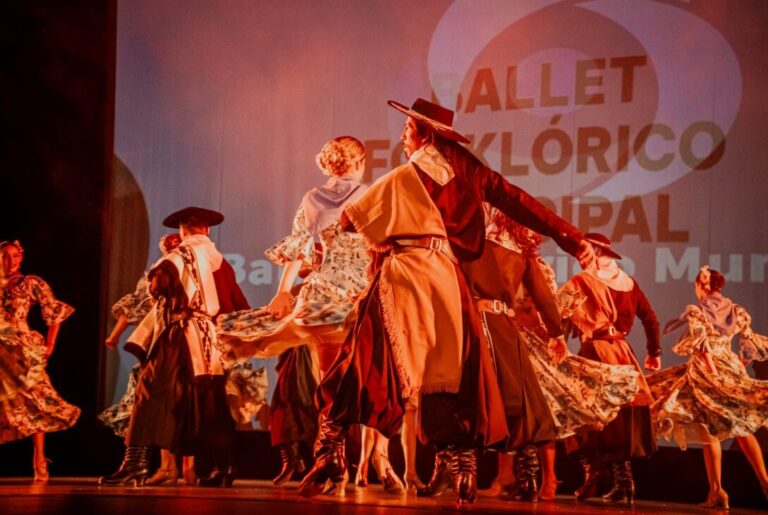 Noche de Tradición: A sala completa se realizó la Gran Peña Folklórica imagen-36