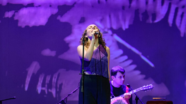 Este domingo, una nueva cita musical al aire libre en El Brete imagen-17