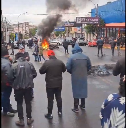 Conflicto policial: Seguridad de Nación convocó a conformar un "Comité de Crisis" para preservar "el patrimonio, la seguridad y la vida de los ciudadanos" imagen-1